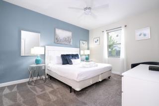 Last Minute Disney Getaway! Private Pool, Hot Tub & Games Room. Book Now! #29466 - Kissimmee - 4