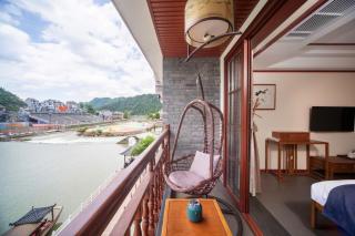 溪桥夜语江景民宿 - Fenghuang - 4