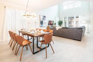 Last Minute Disney Getaway! Private Pool, Hot Tub & Games Room. Book Now! #48515 - 5