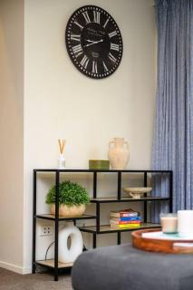 Center City Home with Parking - Christchurch - 2