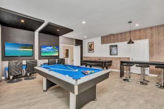 Last Minute Disney Getaway! Private Pool, Hot Tub & Games Room. Book Now! #39432 - Kissimmee - 0