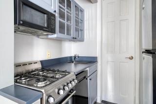 West Village 1br w balcony in-unit wd NYC-1162 - New York - 5