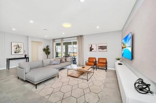 Last Minute Disney Getaway! Private Pool, Hot Tub & Games Room. Book Now! #42814 - Davenport - 4