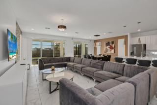 Last Minute Disney Getaway! Private Pool, Hot Tub & Games Room. Book Now! #35096 - Kissimmee - 7