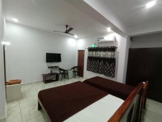 Green island nature resort with swimming pool - 8