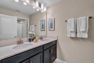 Last Minute Disney Getaway! Private Pool, Hot Tub & Games Room. Book Now! #39378 - Orlando - 9