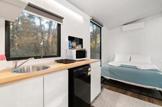 Longmore Estate by Tiny Away - Daylesford - 4