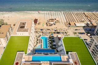 Chill Side - Infinity Pool & Spa Resort - Mamaia Sat/Năvodari - 9