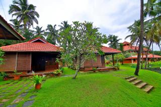 SREE GOKULAM NALANDA RESORTS - Nīleshwar - 8