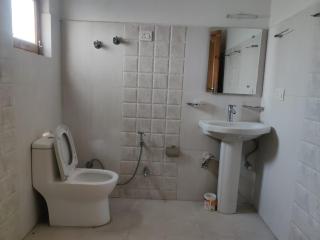 The Element Guest House Ladakh by LexStays - Leh - 1