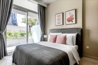 Blueground Vera Residences pool gym DXB-1236 - Dubai - 1