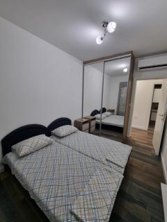 Apartman Miki - Bijela - 1