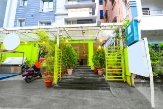 Hotel Blue Dawn - Near DLF Cyber City, Gachibowli - 9