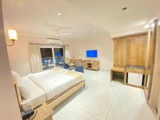 Ariena by Spree Hotels Goa - Morjim - 9