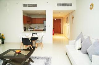 Diamond 2BR Luxurious Retreat in Al Reem - 7