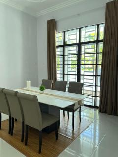 Senjaloka Homestay - Bachok - 2