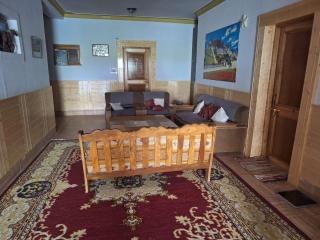 Green Villa Guest House Ladakh by LexStays - Leh - 3