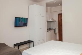 Venia Apartments - 2