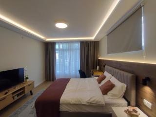 Pyrus Apartments - 9