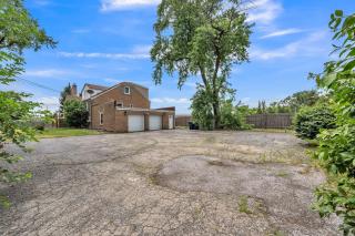 Serene & Charming 5BR Des Plaines Getaway home - 7