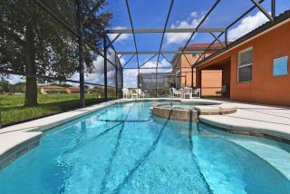 Last Minute Disney Getaway! Private Pool, Hot Tub & Games Room. Book Now! #92427 - Kissimmee - 0
