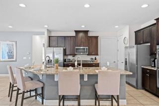 Last Minute Disney Getaway! Private Pool, Hot Tub & Games Room. Book Now! #90581 - Orlando - 2