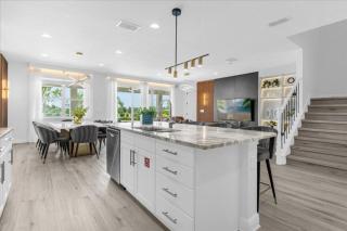 Last Minute Disney Getaway! Private Pool, Hot Tub & Games Room. Book Now! #93759 - Orlando - 3
