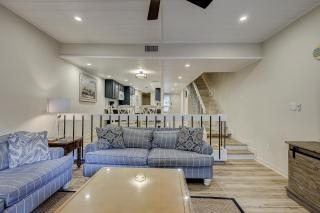 Updated Luxury 3 BR 3 BA Townhome in Sea Pines near Harbourtown Sleeps 8 Community Pool Pet Friendly - Hilton Head Island - 7