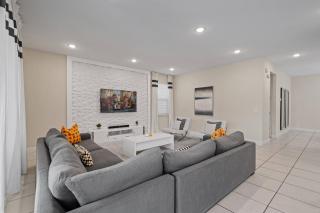 Last Minute Disney Getaway! Private Pool, Hot Tub & Games Room. Book Now! #67017 - Orlando - 6