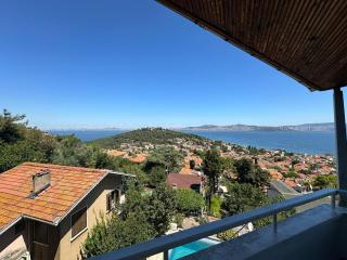 Manzaraada Tepe - Heybeliada - 0