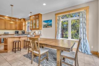 Schooner Creek Retreat - 2