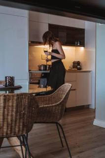 "Lykke on Bree" - Unique apartment with stunning Table Mountain views - 3