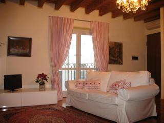 B&B A Casa Di Andrea - Mantova - 0
