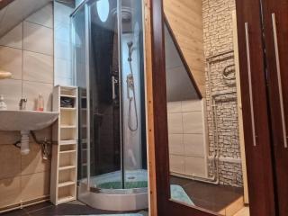 3-floor large apartaments - 4