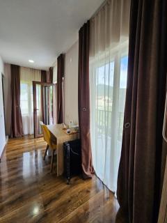 B&B House - 4