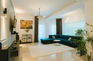 Therme - Corbeanca by The Lake Luxury Villa - Corbeanca - 7