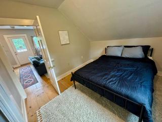 cozy apartment, close to US-91, walkable to town - Fairlee - 9