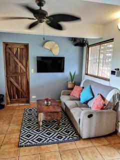 Casa Macondo 3 bdrm w private pool, close to beach, Esterillos Oeste - 1