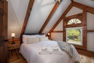 RIVER! Hot tub, Movie theater, Sauna, Massage chair - 8