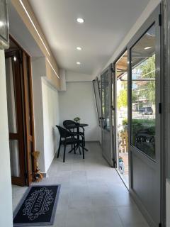 Dukati Guesthouse - Korçë - 3