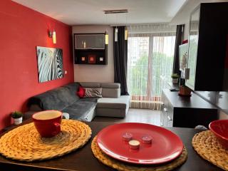 Cracow Stay Premium Apartments FREE PARKING - 3 x ROOM - 3 x AIRCONDITION - 7