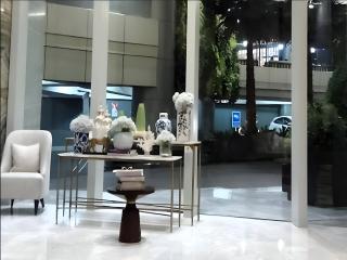 Luxurious 1 Icon 3BR Apartment in Tunjungan Plaza 6 Surabaya City Centre by Le Ciel Hospitality - Surabaya - 7