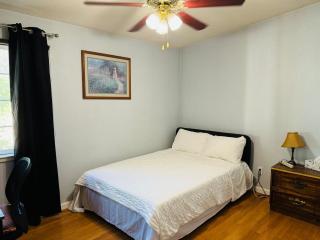 Cozy House Nested Around Trees A - San Jose - 9