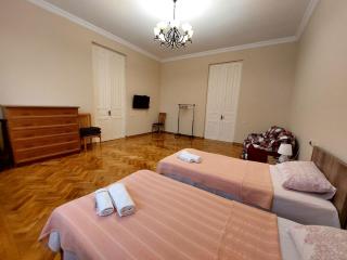 Home Gogebashvili Kutaisi - 0