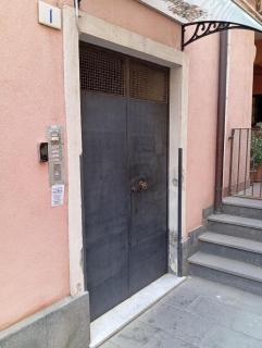 happy holiday vicolo Stromboli - Catania - 1