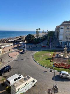 Vivienda Monterreal primera línea playa - Estepona - 7