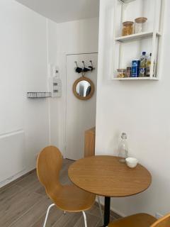 Studio centre ville proche RER A wifi - Saint-Germain-en-Laye - 0