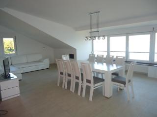 BEACHFRONT HOME - Wake Up to The Sea - House Sisko - 9