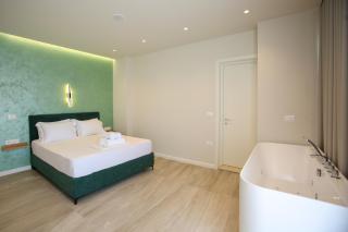 ReiVal Hotel Marina Vlore - Vlorë - 8