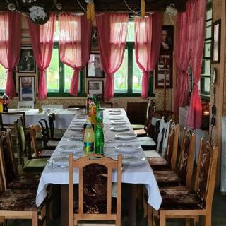 SALAS POTKOVICa - Novi Sad - 7